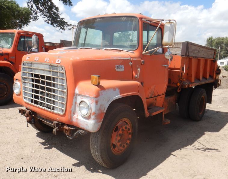 image for item DK8188 1978 Ford 7000  dump truck