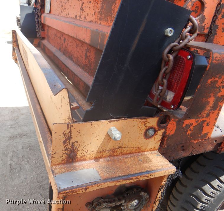 image for item DK8188 1978 Ford 7000  dump truck