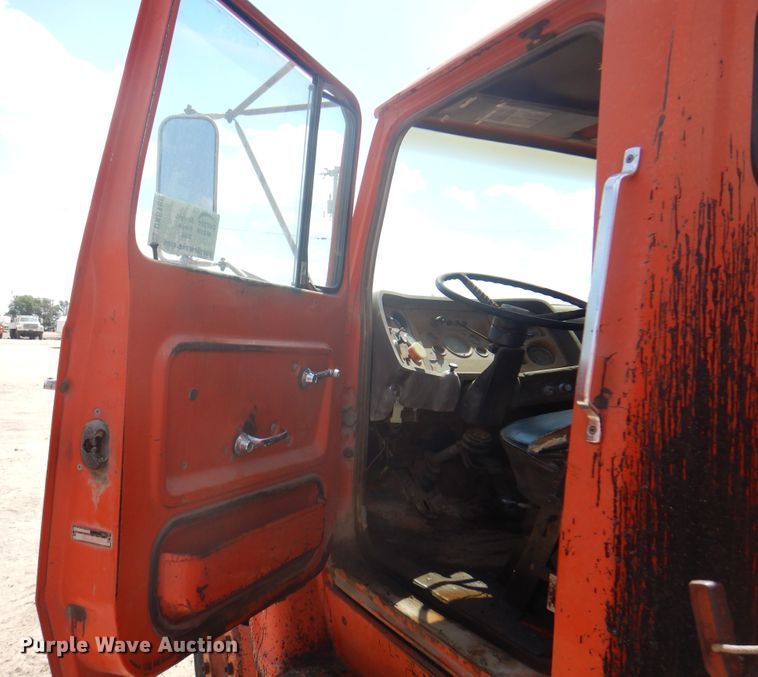 image for item DK8188 1978 Ford 7000  dump truck