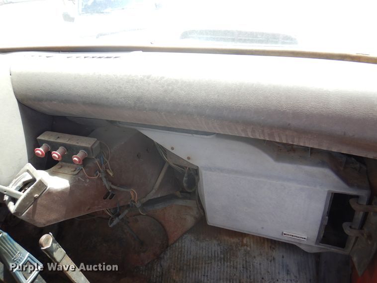 image for item DK8188 1978 Ford 7000  dump truck