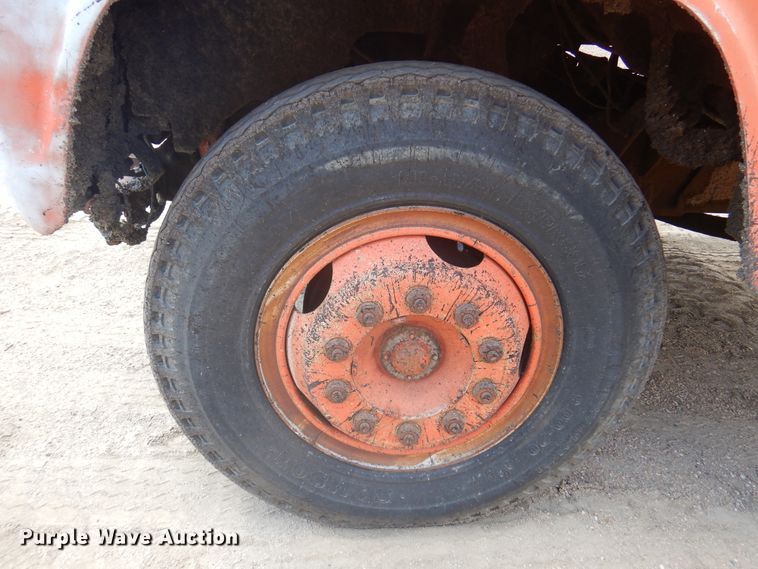 image for item DK8188 1978 Ford 7000  dump truck