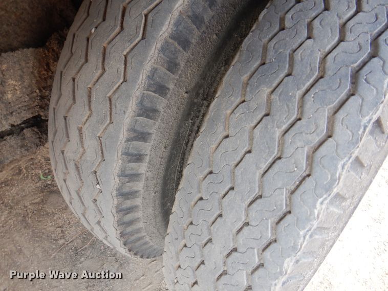 image for item DK8188 1978 Ford 7000  dump truck