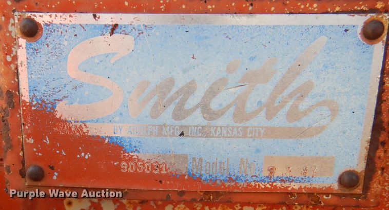 image for item DK8189 1984 International 1754  dump truck