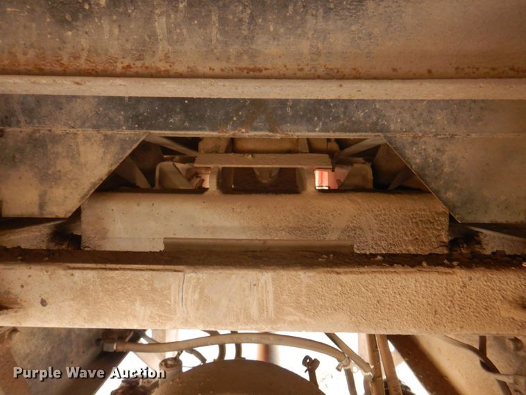 image for item DK8189 1984 International 1754  dump truck