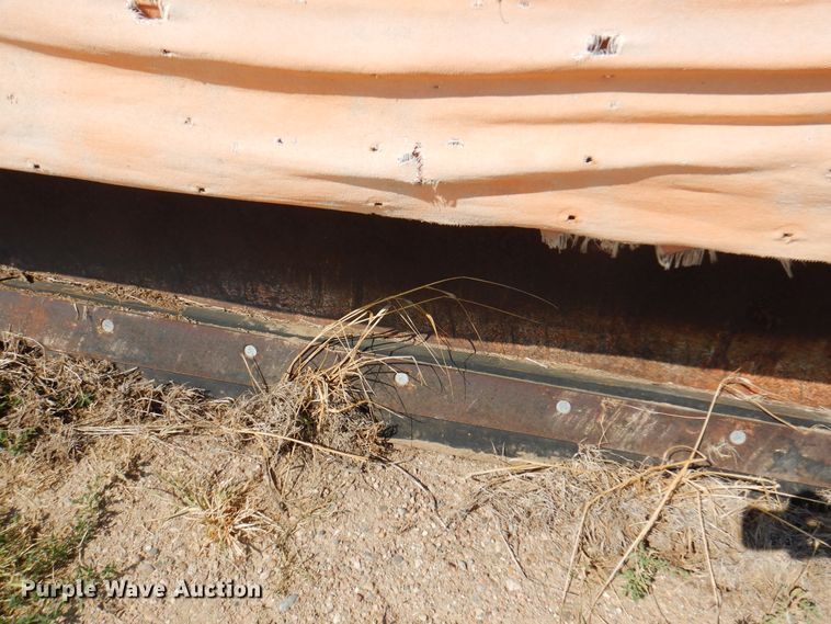 image for item DK8189 1984 International 1754  dump truck