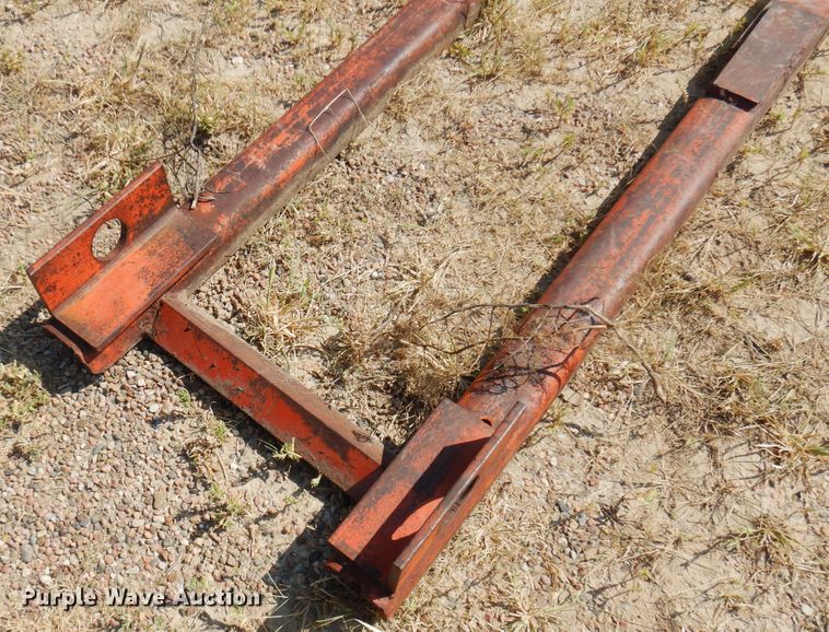 image for item DK8189 1984 International 1754  dump truck