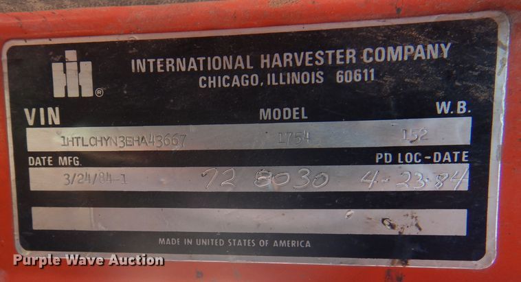 image for item DK8189 1984 International 1754  dump truck