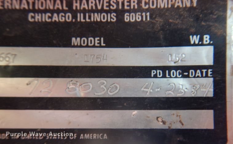 image for item DK8189 1984 International 1754  dump truck