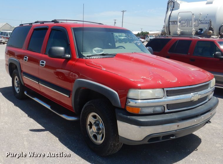 image for item DL0372 2001 Chevrolet Suburban  SUV