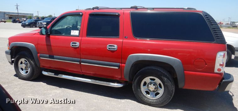 image for item DL0372 2001 Chevrolet Suburban  SUV