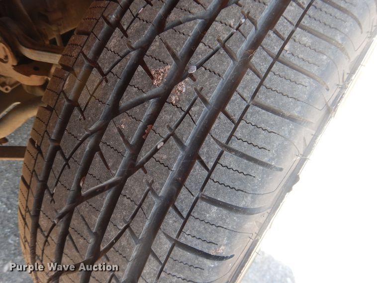 image for item DL0372 2001 Chevrolet Suburban  SUV