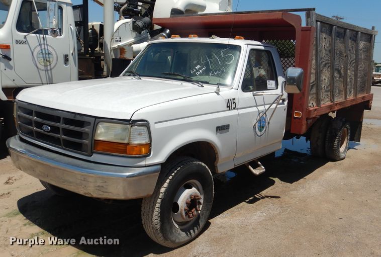 image for item DL0374 1996 Ford F450 Super Duty  dump flatbed truck