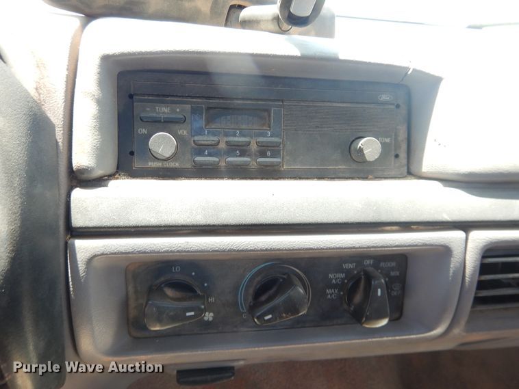 image for item DL0374 1996 Ford F450 Super Duty  dump flatbed truck