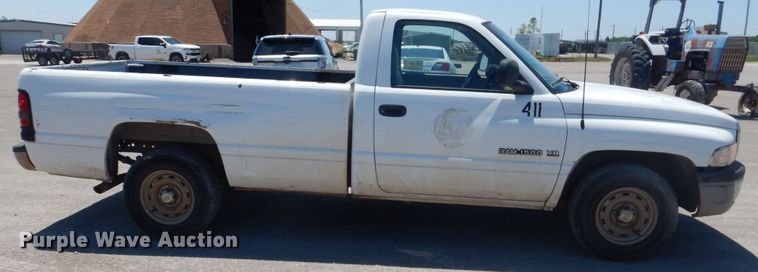 image for item DL0376 1998 Dodge Ram 1500  pickup truck