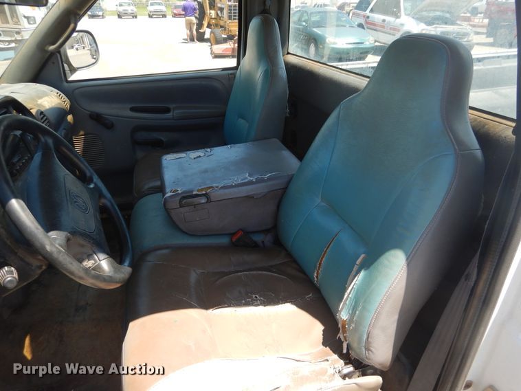 image for item DL0376 1998 Dodge Ram 1500  pickup truck