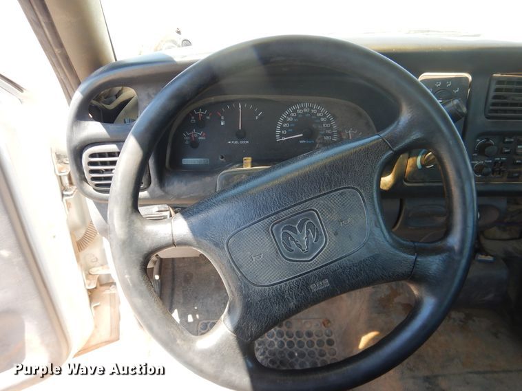 image for item DL0376 1998 Dodge Ram 1500  pickup truck