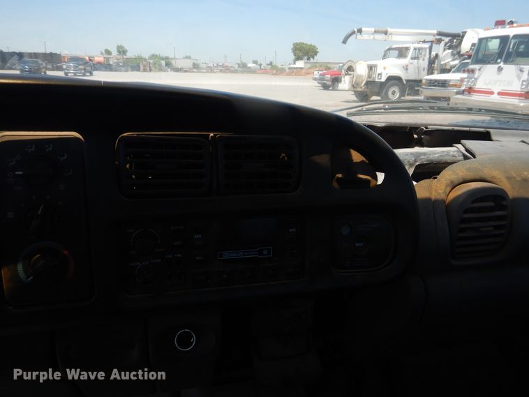 image for item DL0376 1998 Dodge Ram 1500  pickup truck