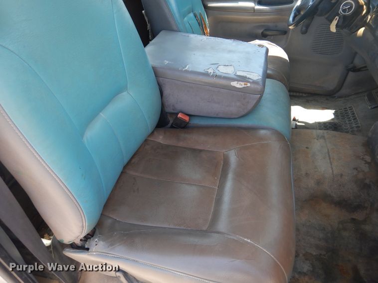 image for item DL0376 1998 Dodge Ram 1500  pickup truck