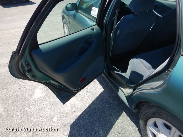 image for item DL0378 1997 Ford Taurus