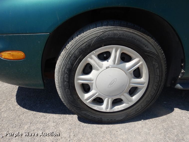 image for item DL0378 1997 Ford Taurus