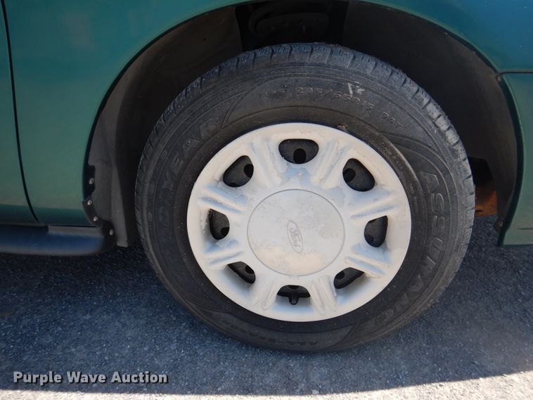 image for item DL0378 1997 Ford Taurus