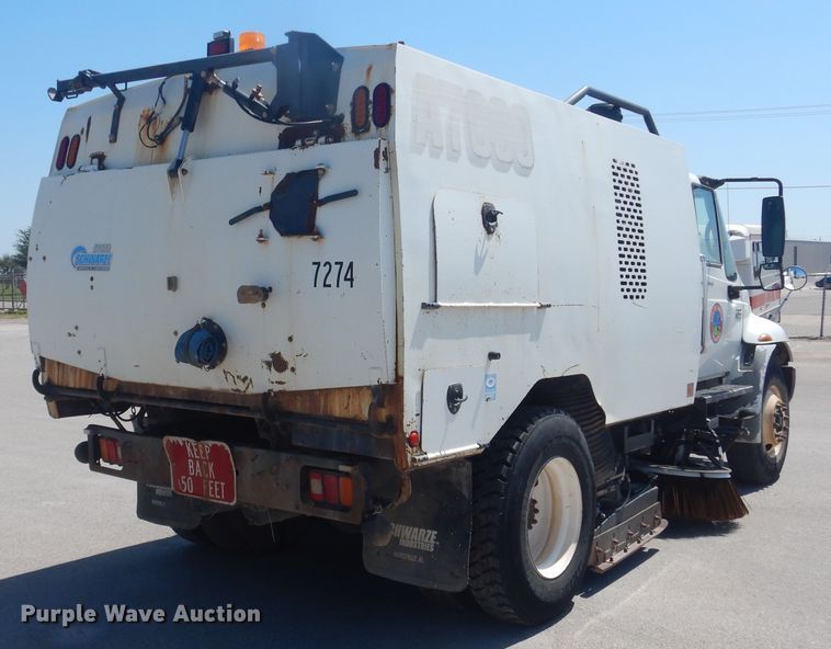 image for item DL0385 2007 International 4300  street sweeper truck