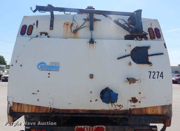 image for item DL0385 2007 International 4300  street sweeper truck