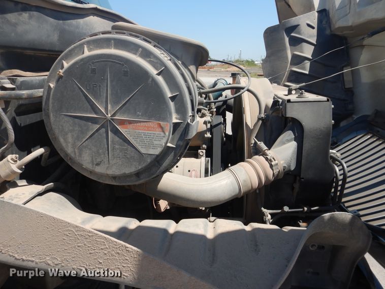 image for item DL0385 2007 International 4300  street sweeper truck