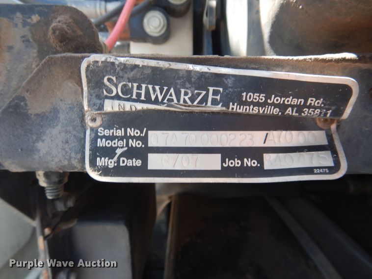 image for item DL0385 2007 International 4300  street sweeper truck