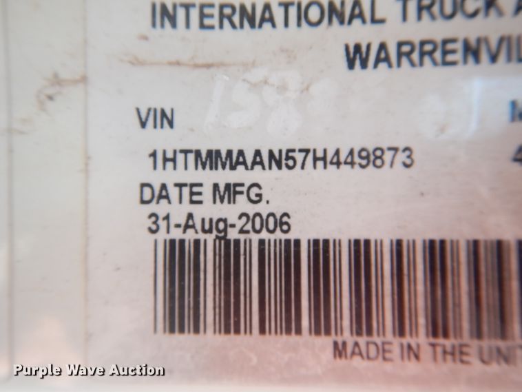 image for item DL0385 2007 International 4300  street sweeper truck