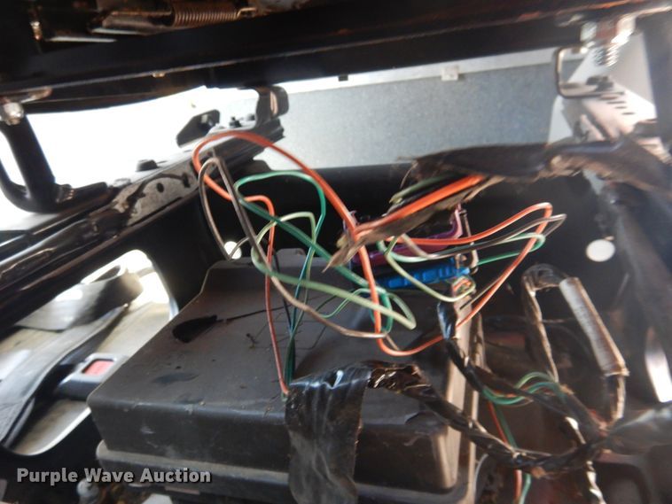 image for item DL0387 2007 GMC Savana G3500  shuttle bus