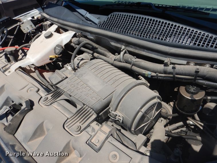 image for item DL0388 2010 Chevrolet Express G4500  shuttle bus