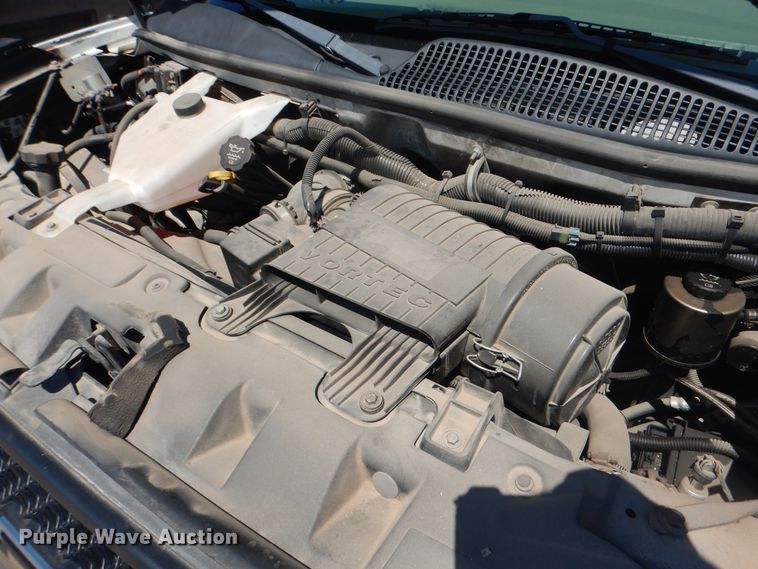 image for item DL0388 2010 Chevrolet Express G4500  shuttle bus