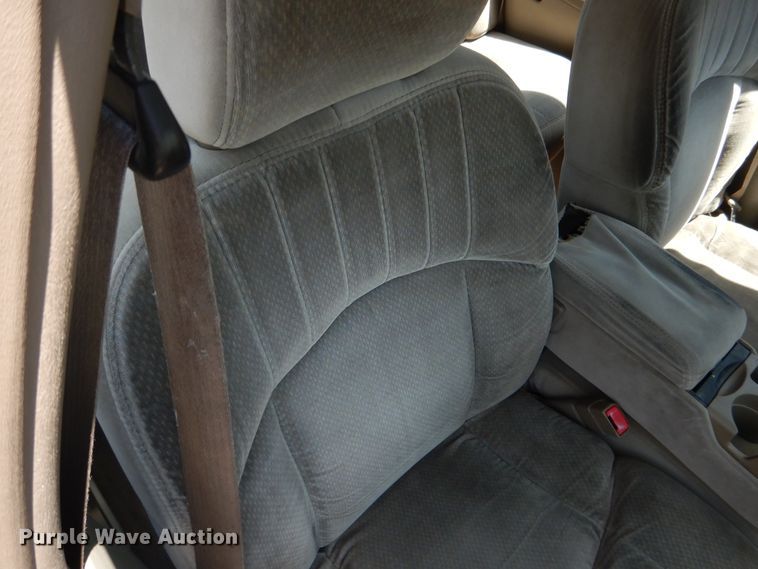 image for item DL0390 2002 Buick Century