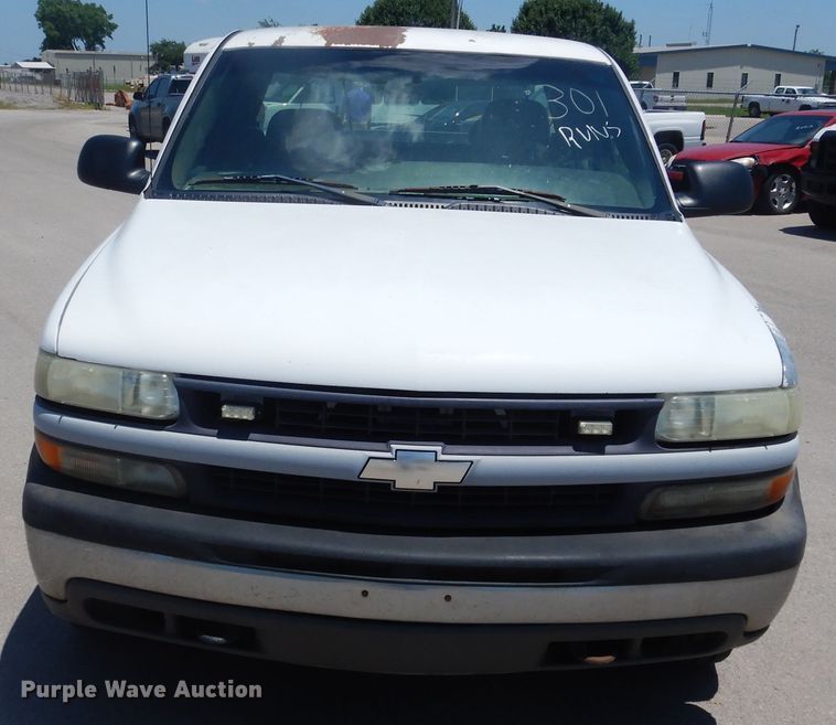 image for item DL0393 2002 Chevrolet Silverado 1500  Ext. Cab pickup truck