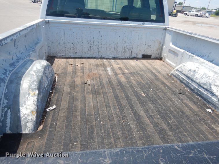 image for item DL0393 2002 Chevrolet Silverado 1500  Ext. Cab pickup truck