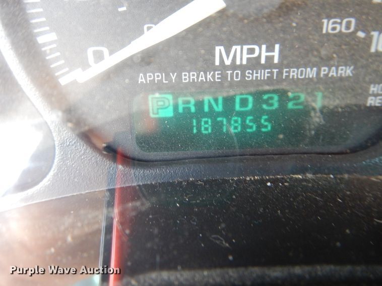 image for item DL0393 2002 Chevrolet Silverado 1500  Ext. Cab pickup truck