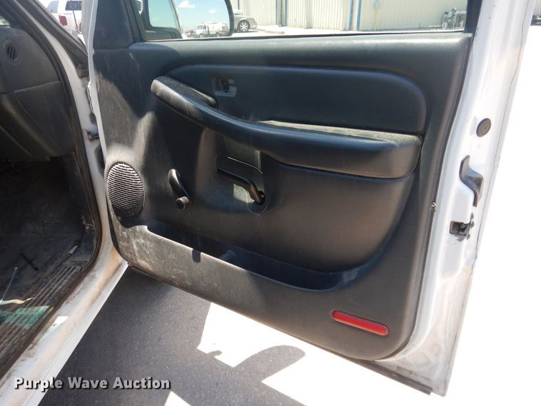 image for item DL0393 2002 Chevrolet Silverado 1500  Ext. Cab pickup truck