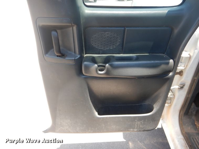 image for item DL0393 2002 Chevrolet Silverado 1500  Ext. Cab pickup truck