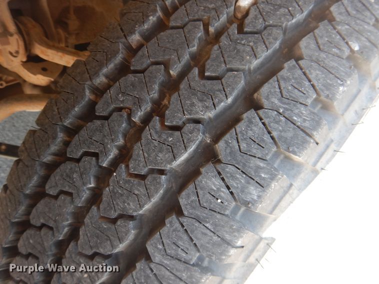 image for item DL0393 2002 Chevrolet Silverado 1500  Ext. Cab pickup truck