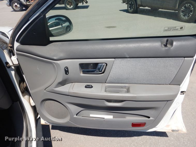 image for item DL0395 2000 Ford Taurus