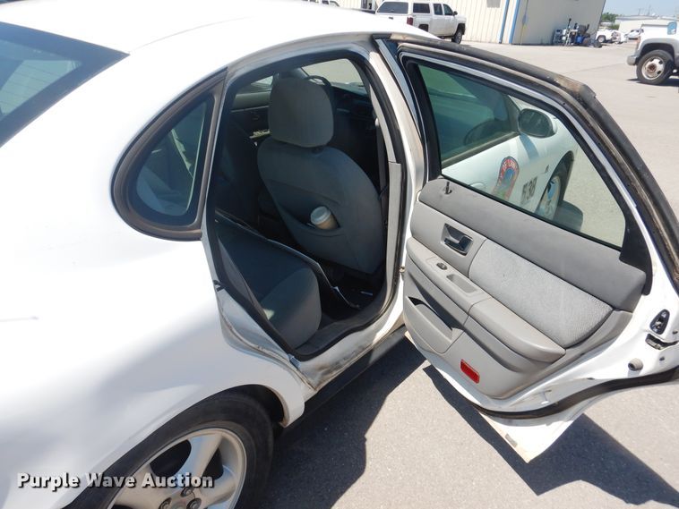 image for item DL0395 2000 Ford Taurus