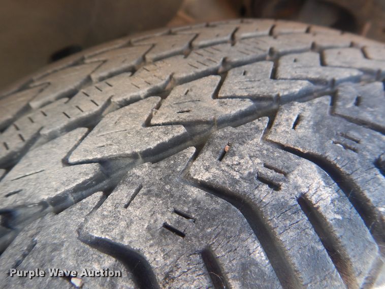 image for item DL0395 2000 Ford Taurus