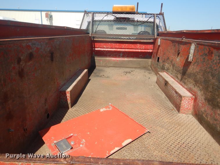 image for item DL0397 1997 Ford F450 Super Duty  utility / service truck