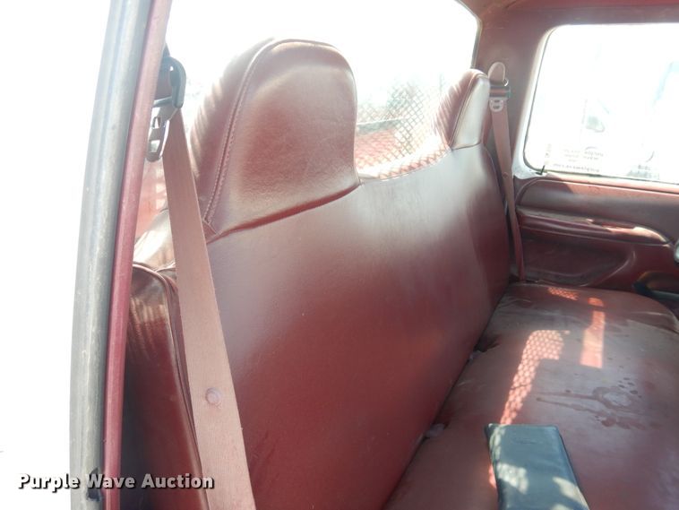 image for item DL0397 1997 Ford F450 Super Duty  utility / service truck