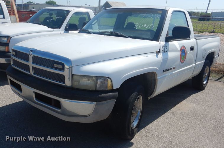 image for item DL0399 2001 Dodge Ram 1500  pickup truck
