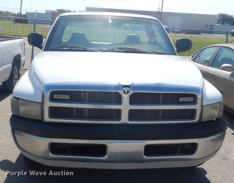 image for item DL0399 2001 Dodge Ram 1500  pickup truck