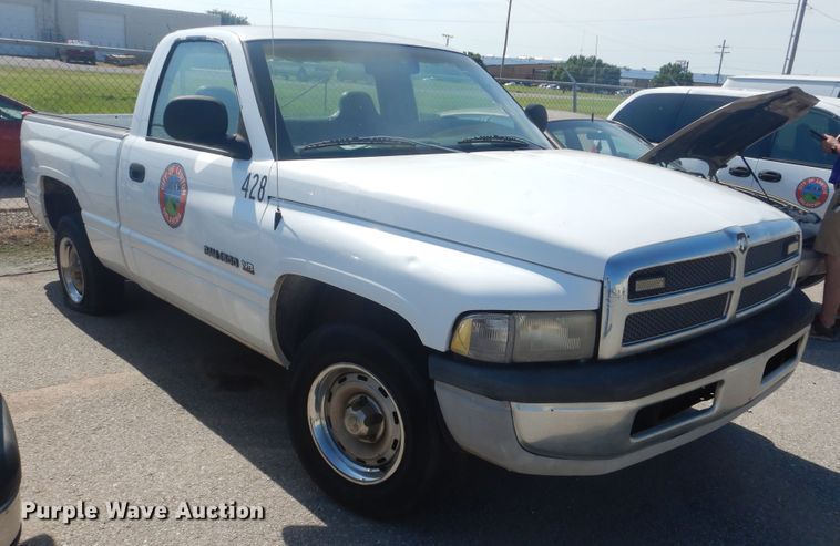 image for item DL0399 2001 Dodge Ram 1500  pickup truck