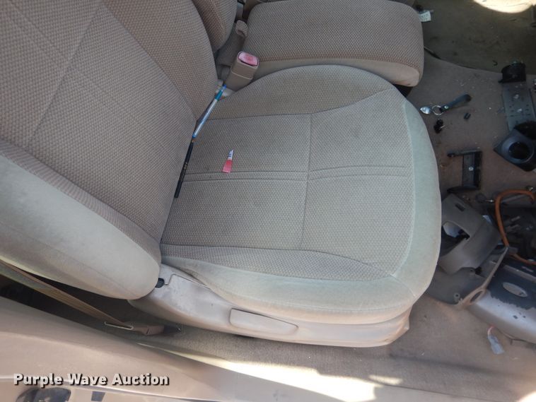 image for item DL0400 1998 Ford Taurus