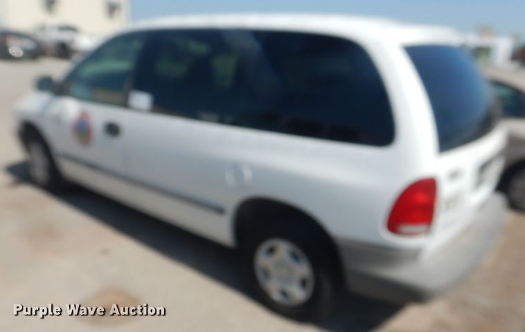 image for item DL0401 1998 Dodge Caravan  van